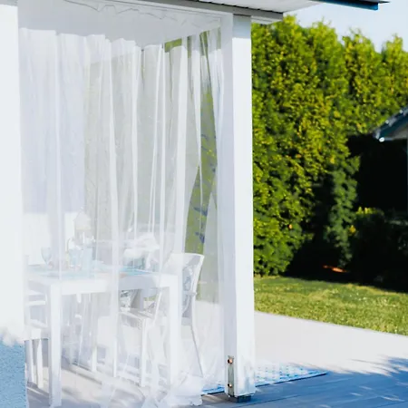 אכסניה Casa De Buenas *