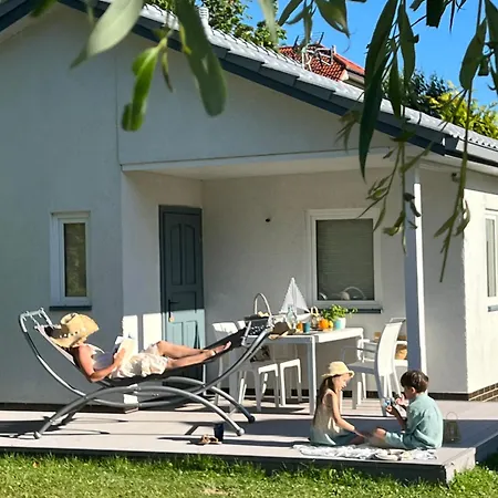 Casa De Buenas بيت خشبي ساربينوفو